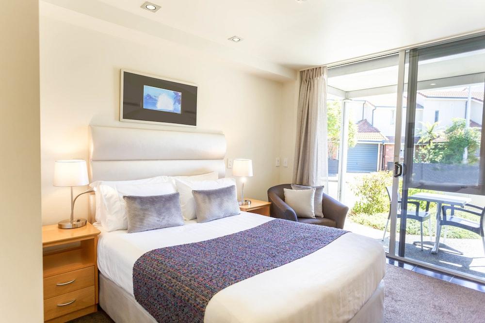 Tides Hotel