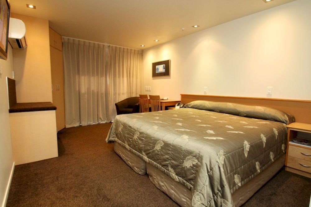 Tides Hotel 4*
